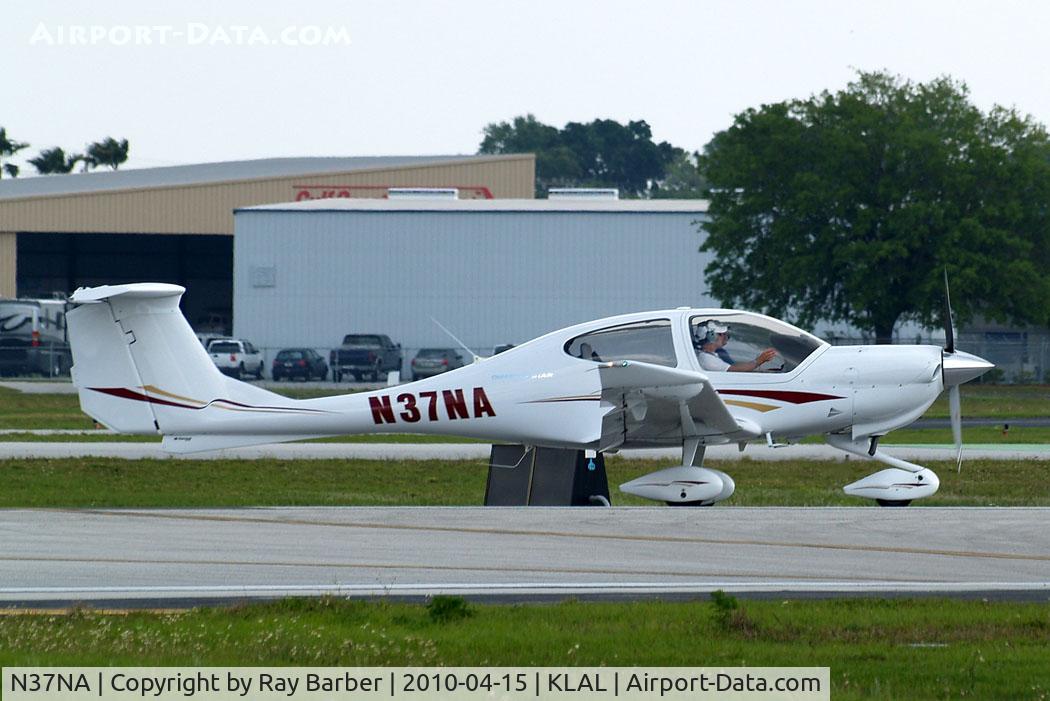 N37NA, 2005 Diamond DA-40 Diamond Star C/N 40.568, Diamond DA.40 Star [40.568] Lakeland-Linder~N 15/04/2010