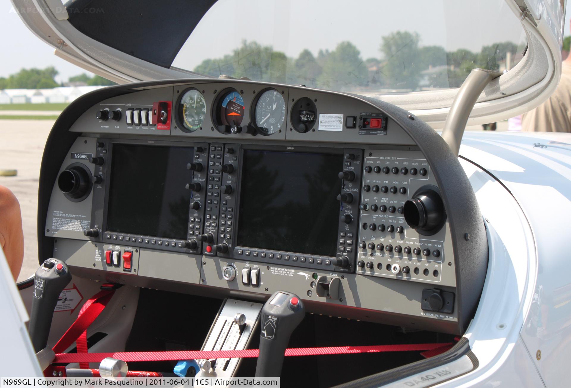 N969GL, Diamond DA-40 Diamond Star C/N 40.1069, Diamond DA-40