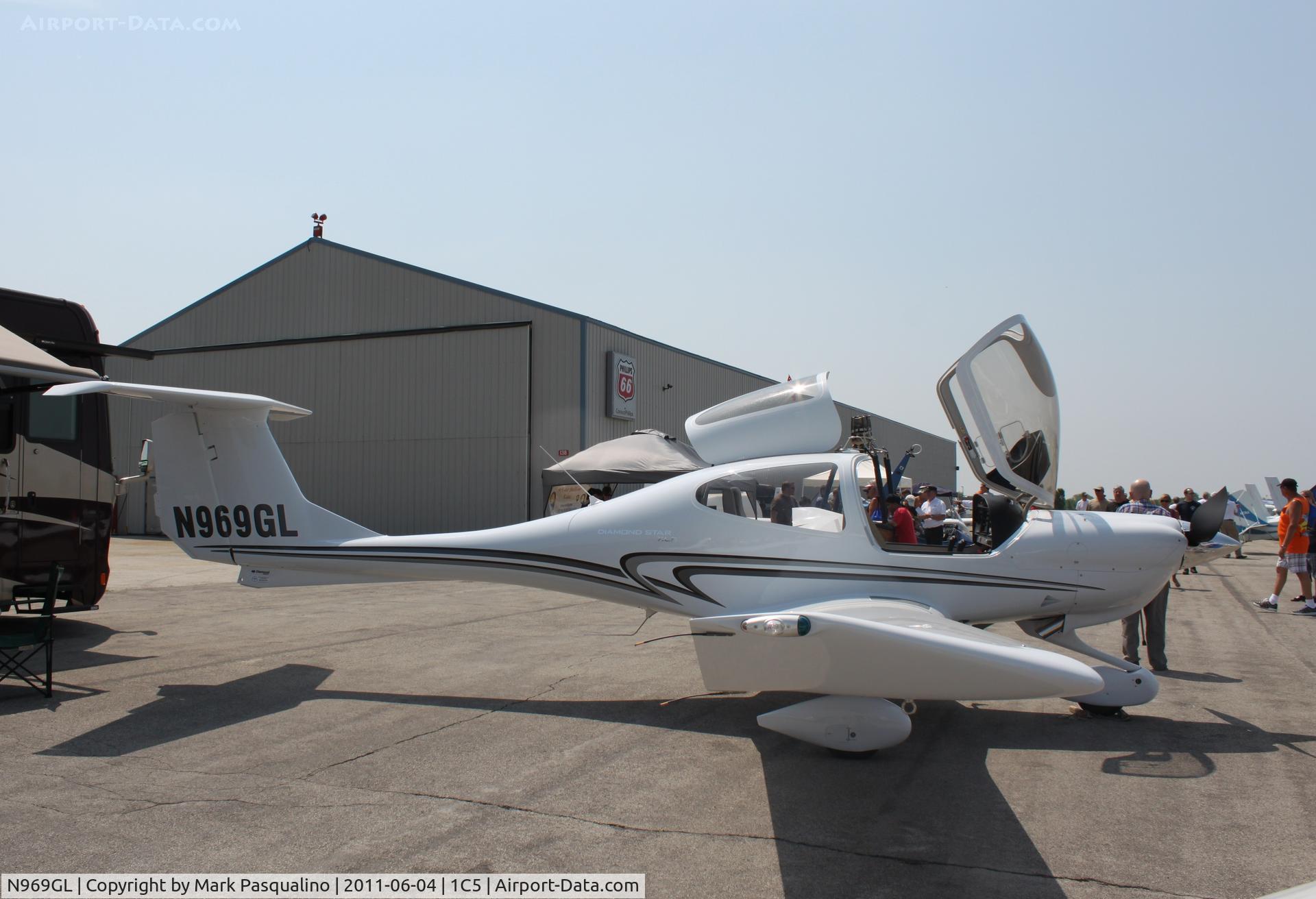 N969GL, Diamond DA-40 Diamond Star C/N 40.1069, Diamond DA 40