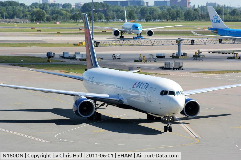 N180DN, 1992 Boeing 767-332 C/N 25985, Delta Air Lines