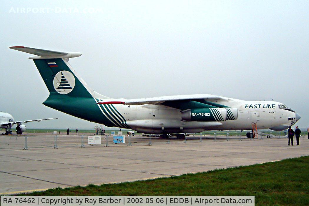 RA-76462, 1981 Ilyushin Il-76T C/N 0013432955, Ilyushin Il-76T [0013432955] East Line Airlines Berlin-Schonefeld~D 06/05/2002