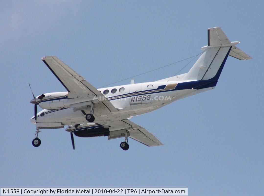 N1558, Beech C-12C Huron C/N BC-20, Beech A200