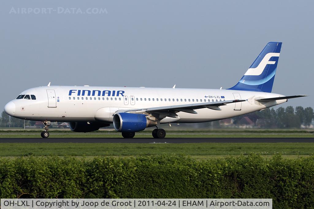 OH-LXL, 2003 Airbus A320-214 C/N 2146, departure SPL