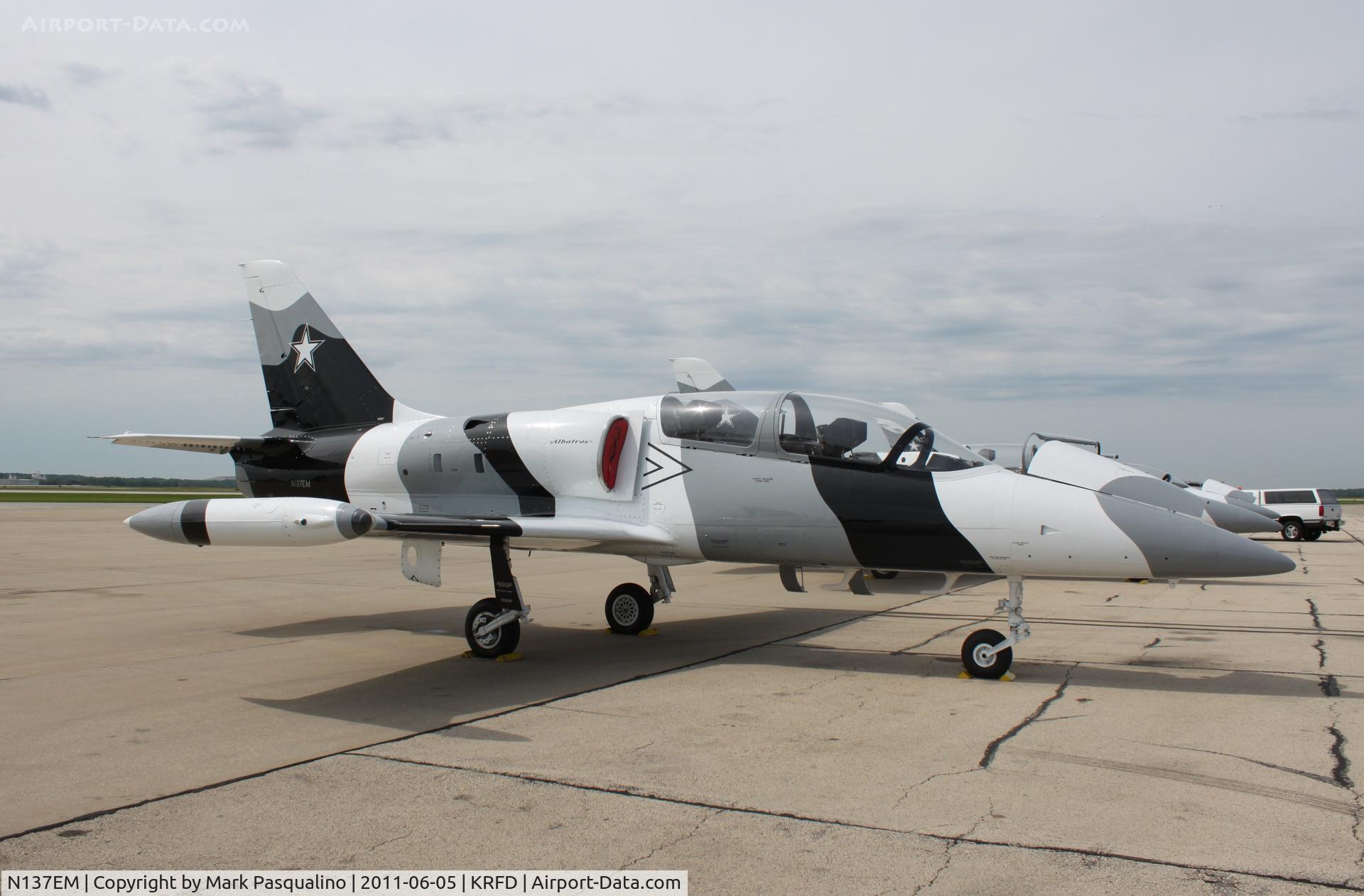 N137EM, 1980 Aero L-39 Albatros C/N PA031615, Aero Vodochody L-39