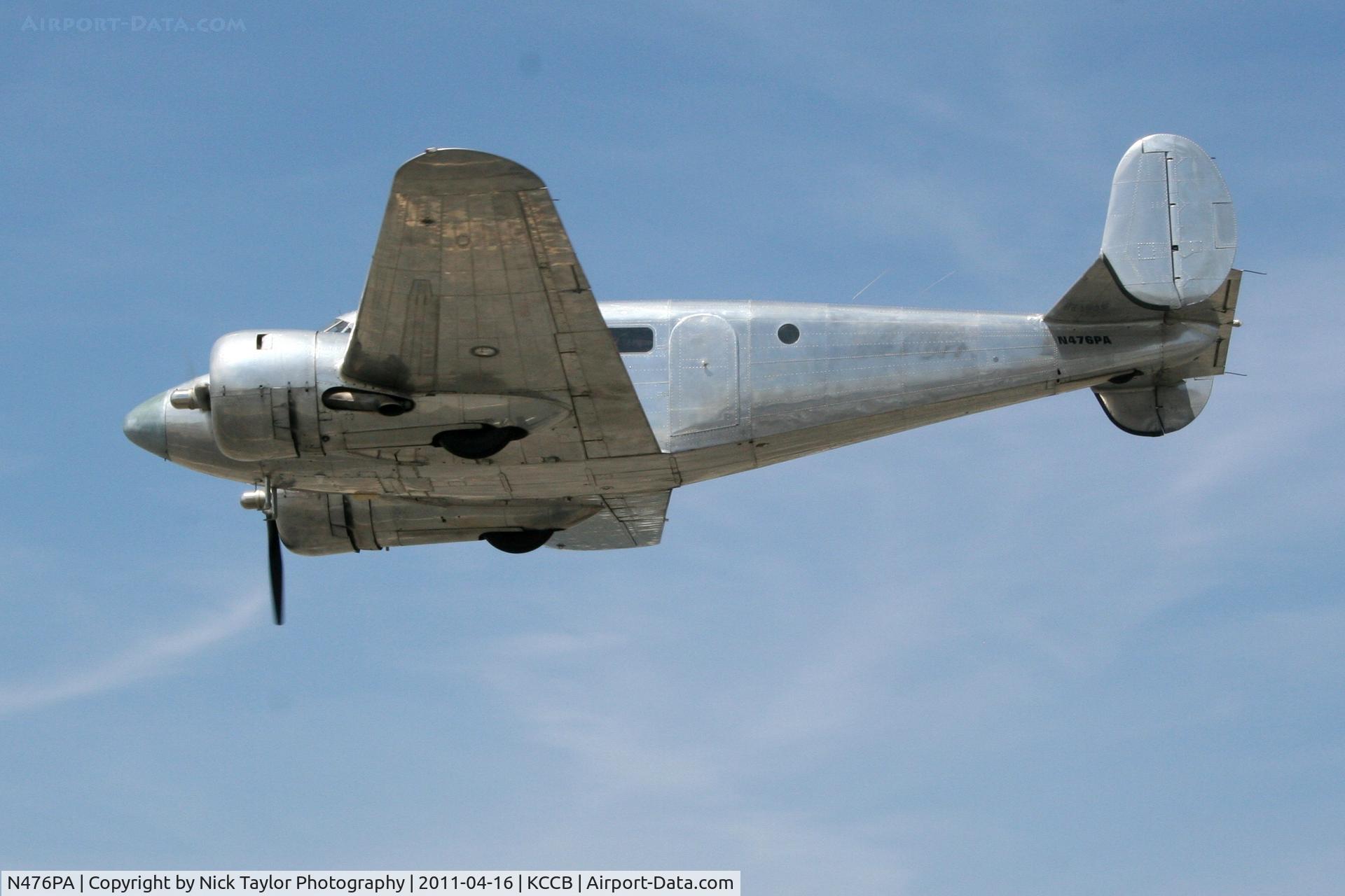 N476PA, 1952 Beech Expeditor 3NM (D18S) C/N CA-265, Seen from below