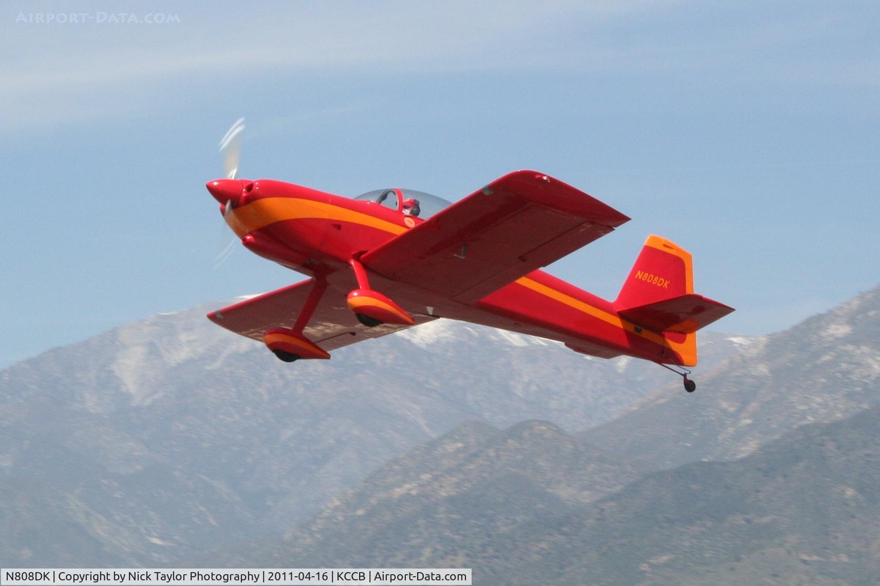 N808DK, Vans RV-8 C/N 81052, Taking off at Cable