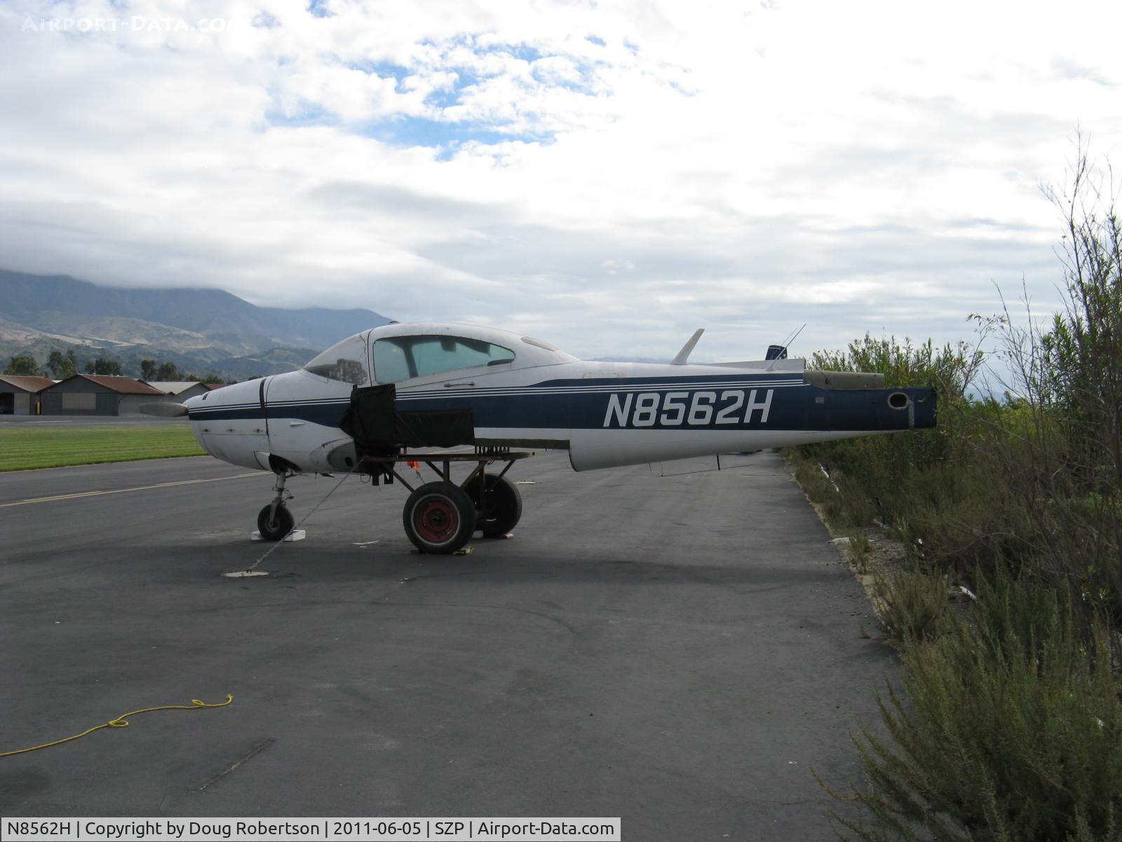 N8562H, 1947 North American Navion (NA-145) C/N NAV-4-614, 1947 North American Aviation  NAVION, Continental E-185-9 205 Hp for takeoff, 185 Hp continuous, won't fly today!