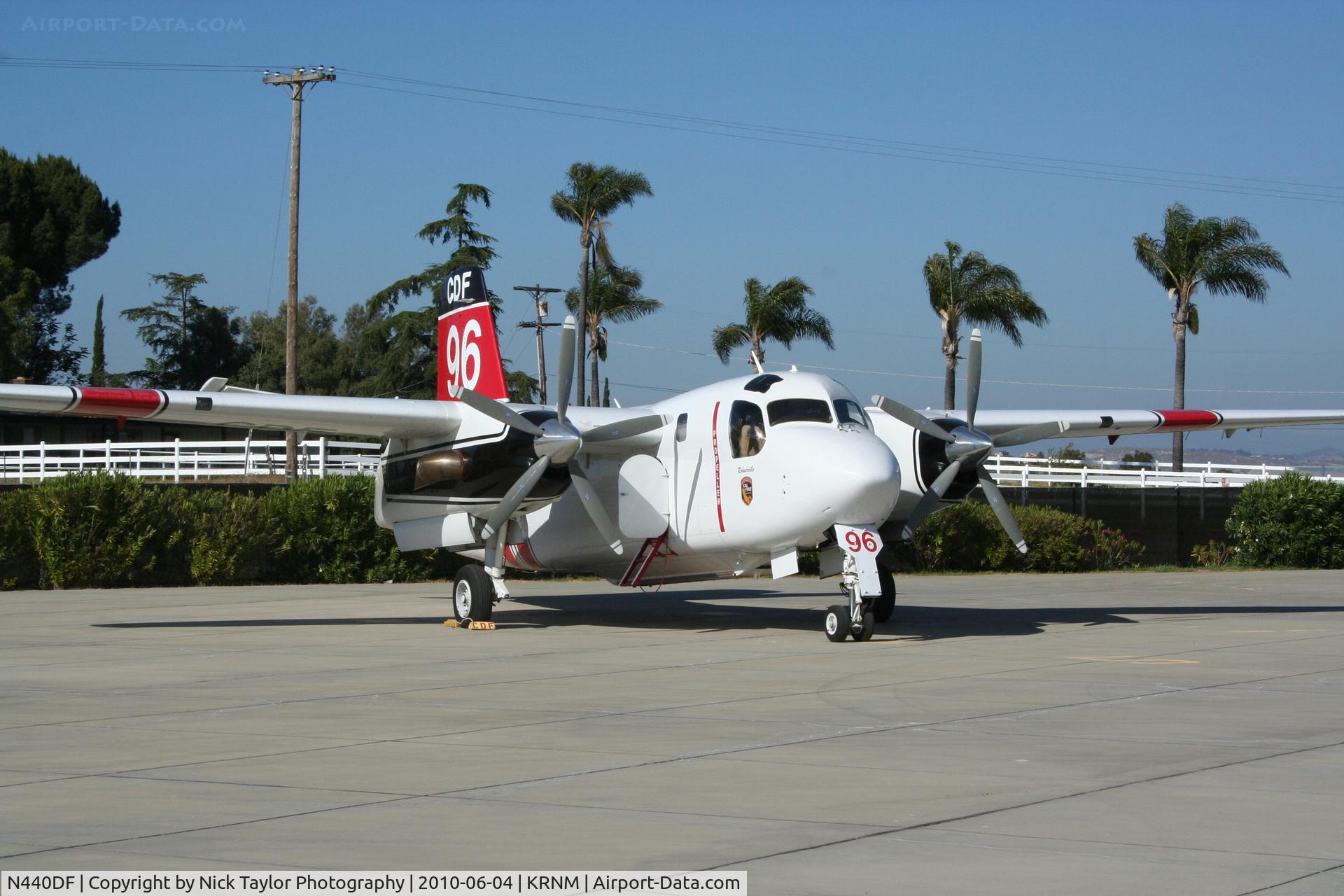 N440DF, 2001 Marsh Aviation S-2F3AT C/N 149873, Parked at Ramona