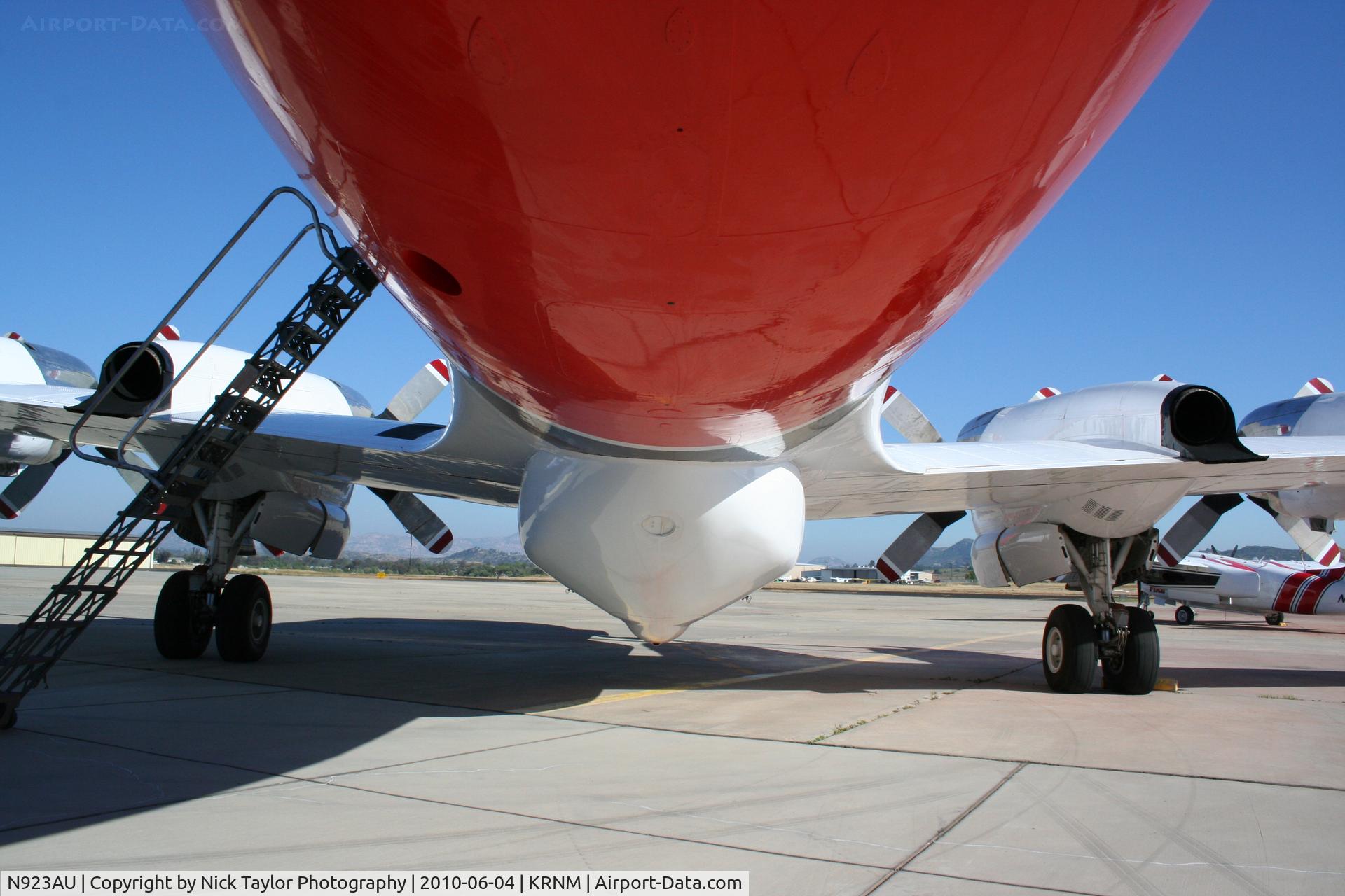 N923AU, 1964 Lockheed P-3A Orion C/N 185-5085, Under the beast