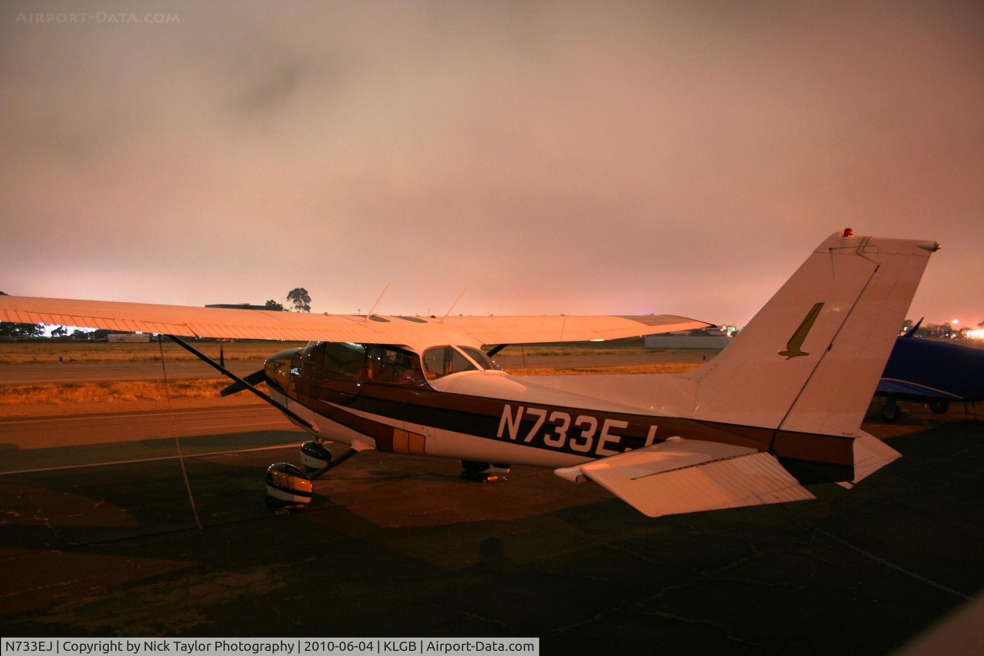 N733EJ, 1976 Cessna 172N C/N 17268235, Taken after returning from Ramona