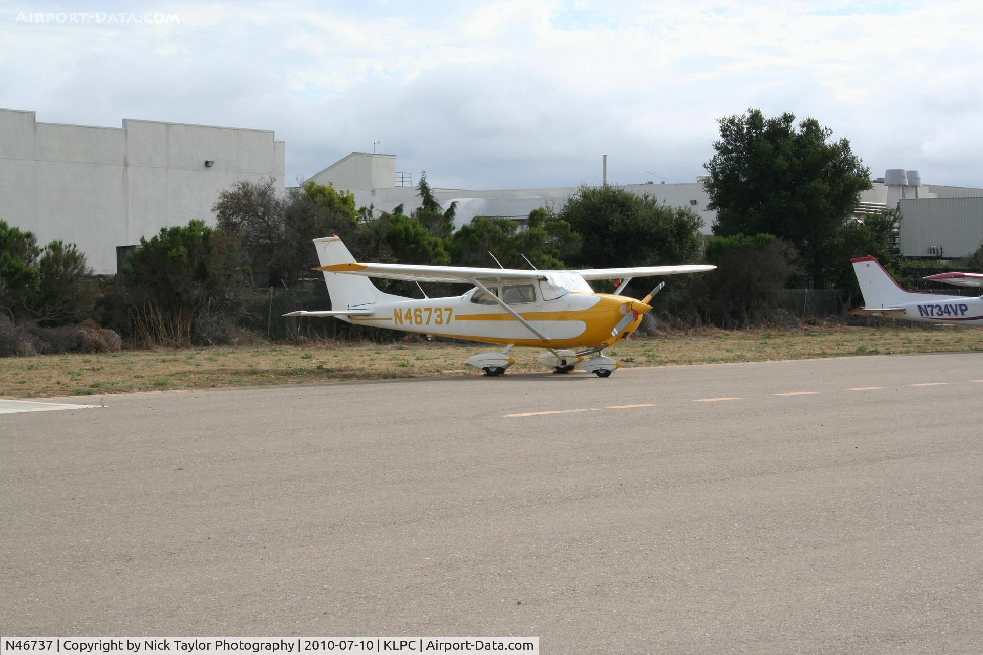 N46737, 1968 Cessna 172K Skyhawk C/N 17257461, Lompoc Piper Cub Fly-in