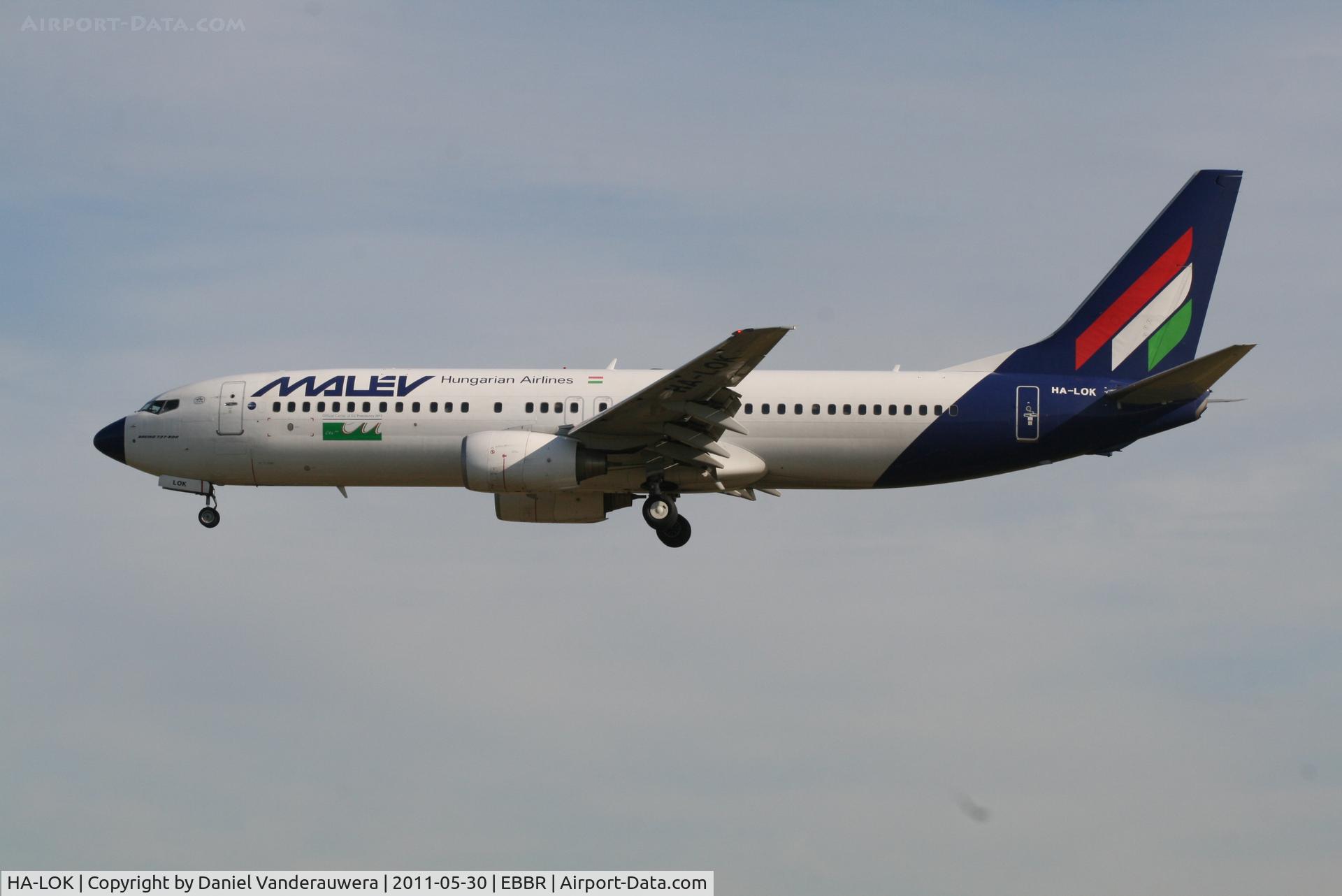 HA-LOK, 2004 Boeing 737-8Q8 C/N 30669, Arrival of flight MA600 to RWY 25L