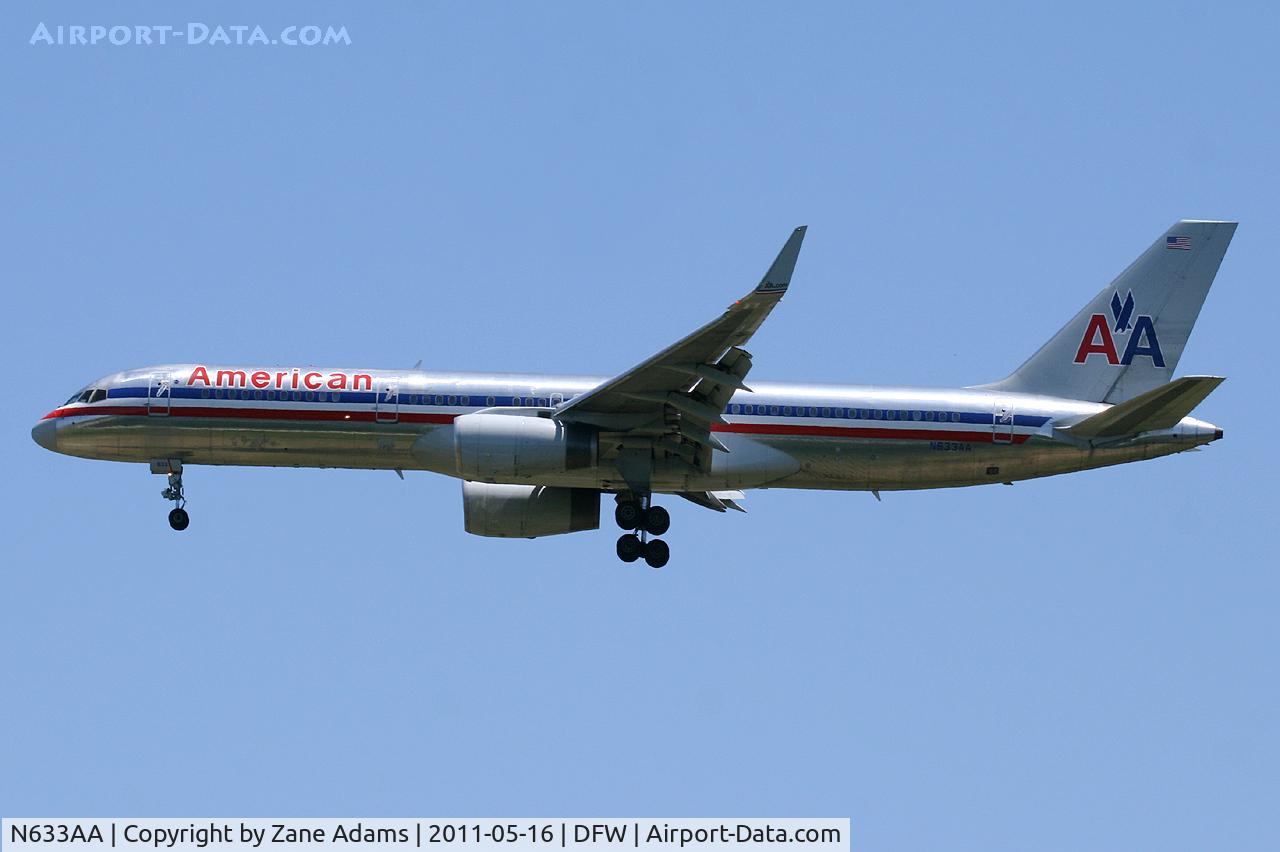 N633AA, 1990 Boeing 757-223 C/N 24591, American Airlines landing at DFW Airport.