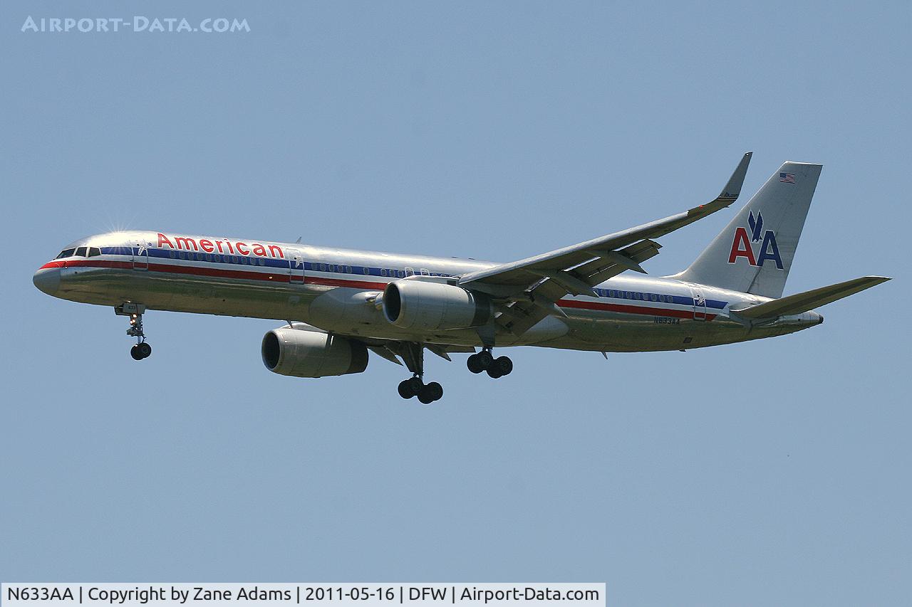 N633AA, 1990 Boeing 757-223 C/N 24591, American Airlines landing at DFW Airport.
