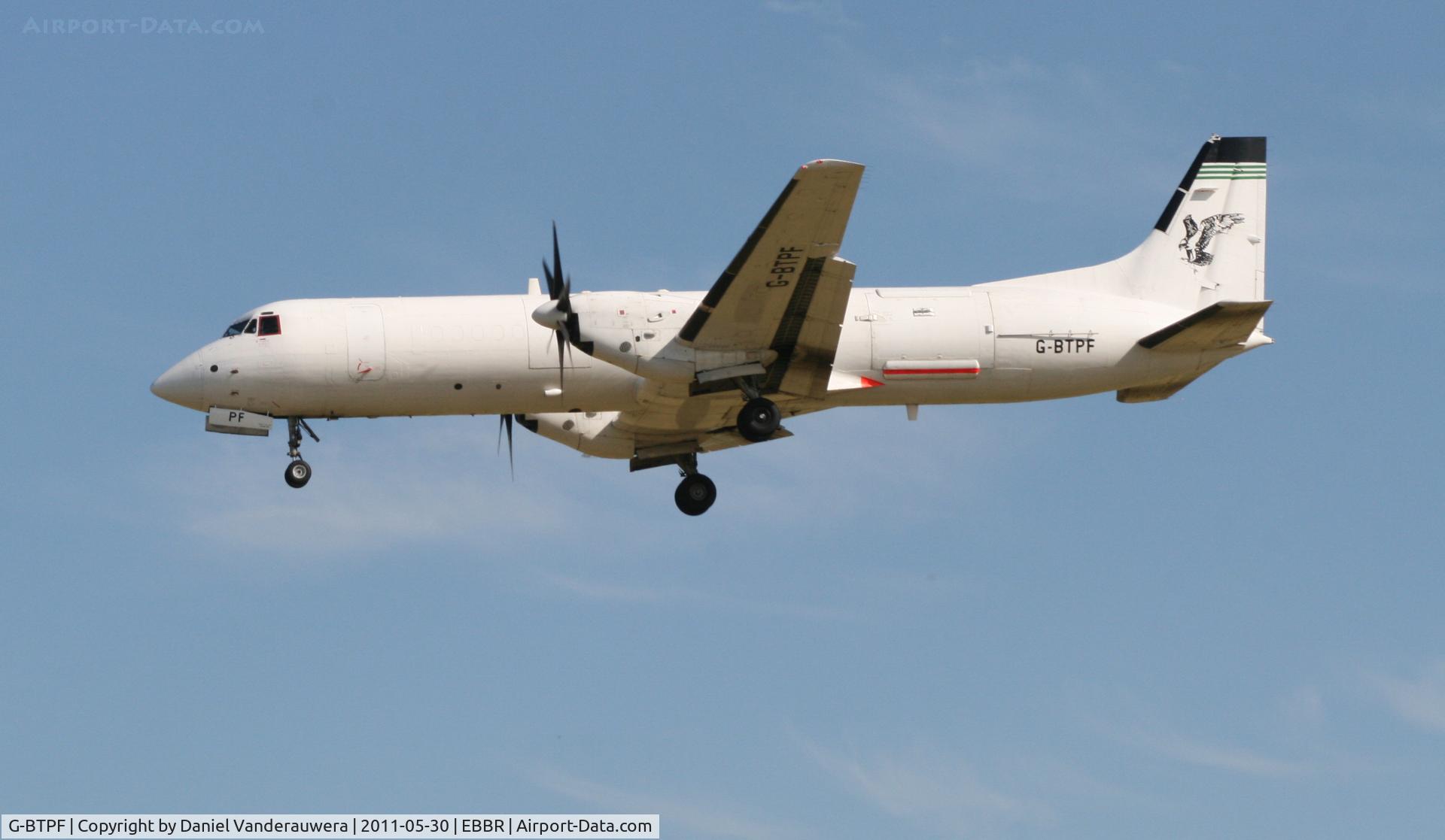 G-BTPF, 1989 British Aerospace ATP(F) C/N 2013, Arriving to RWY 25L