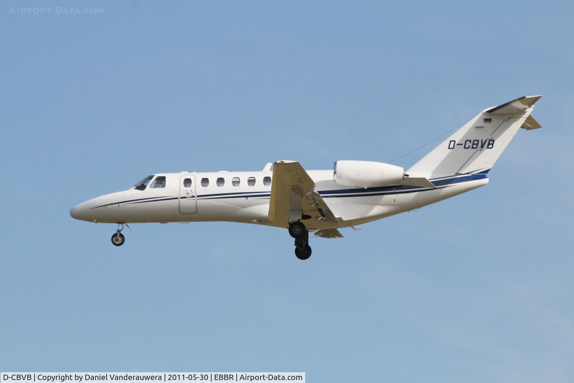 D-CBVB, 2010 Cessna 525B CitationJet CJ3 C/N 525B-0339, Arriving to RWY 25L