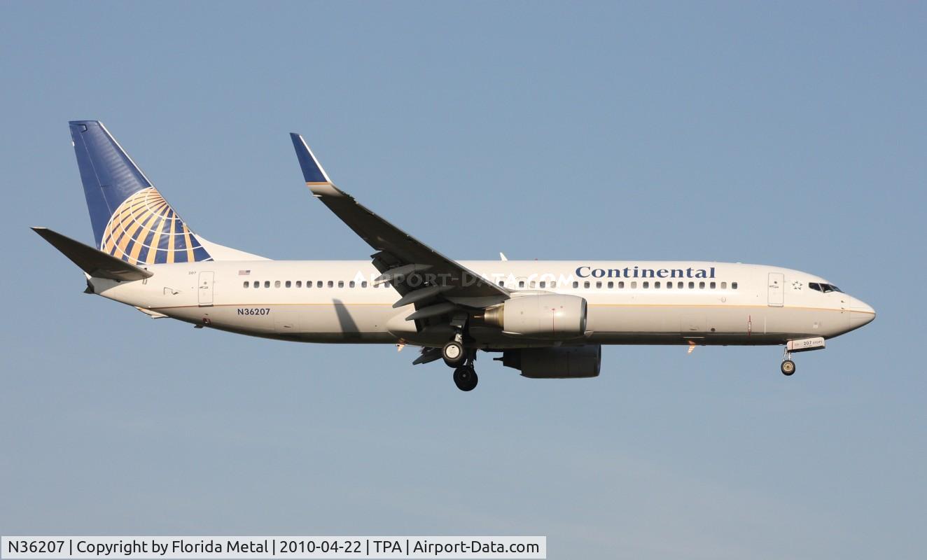 N36207, 2000 Boeing 737-824 C/N 30579, Continental 737-200