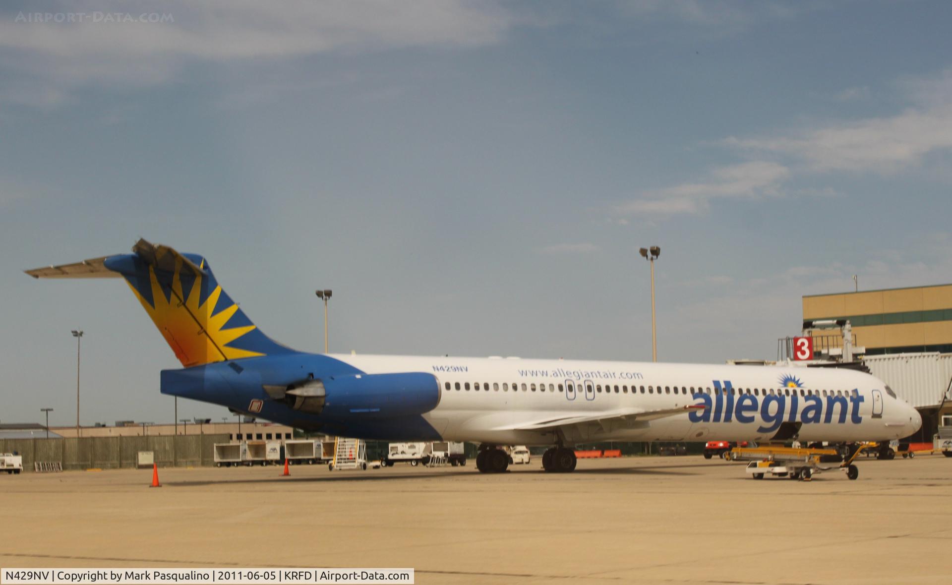N429NV, 1985 McDonnell Douglas MD-83 (DC-9-83) C/N 49385, MD-83