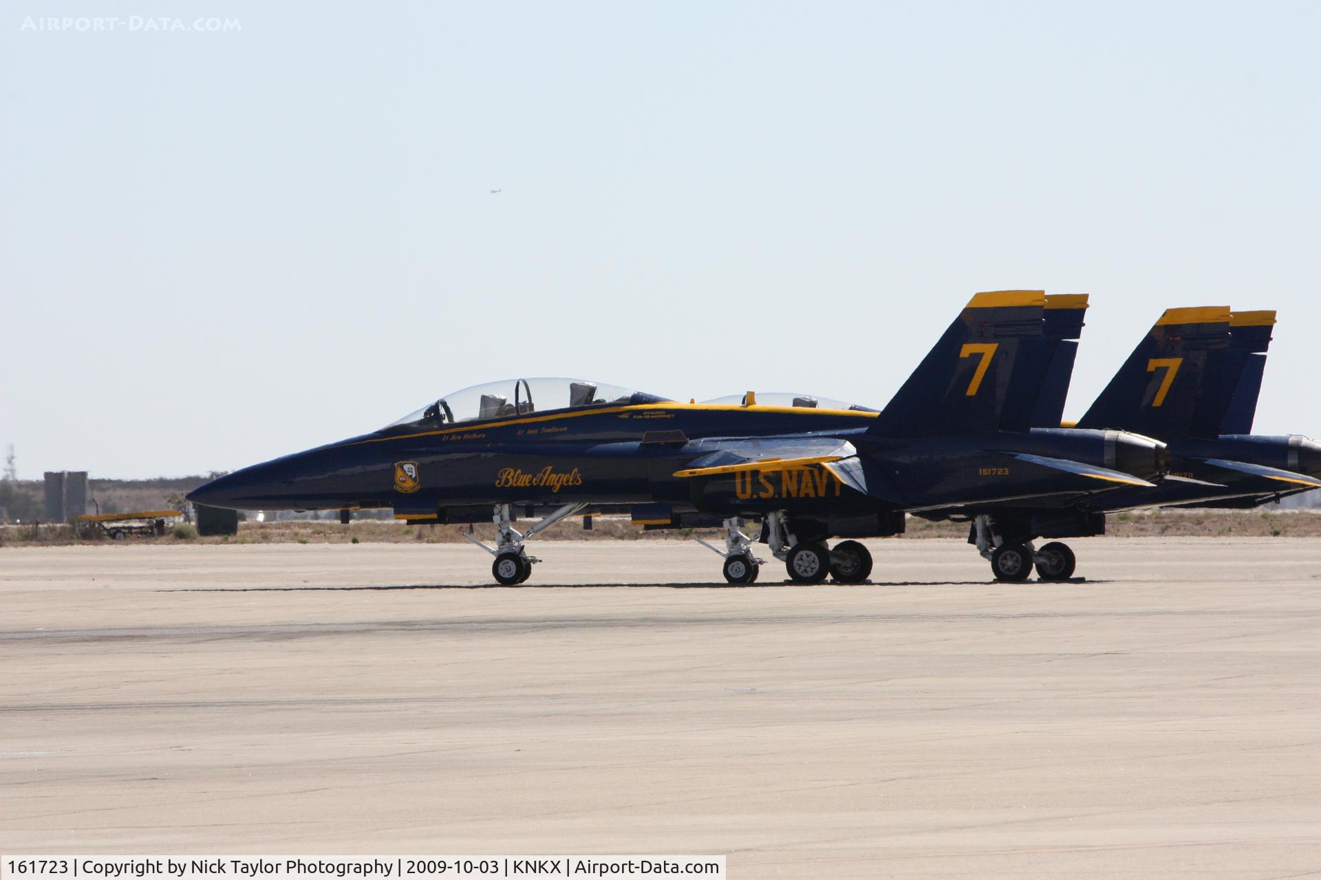 161723, McDonnell Douglas F/A-18B Hornet C/N 0073/B022, #7 Blue Angels backup