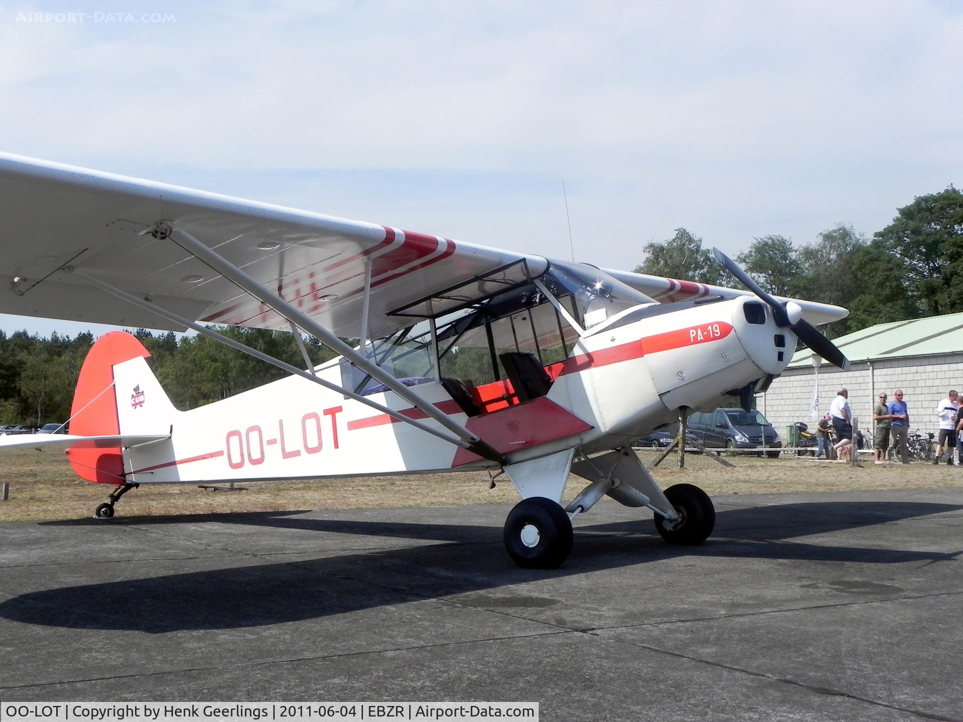 OO-LOT, 1953 Piper L-18C Super Cub (PA-18-95) C/N 18-3218, Chipmeet 2011