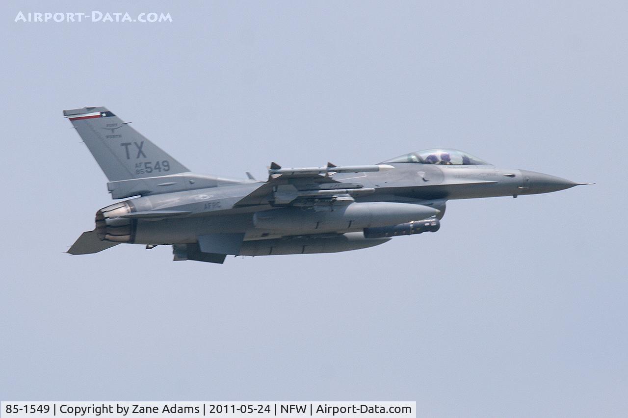 85-1549, 1985 General Dynamics F-16C Fighting Falcon C/N 5C-291, 301st FW F-16 Departing NAS Fort Worth