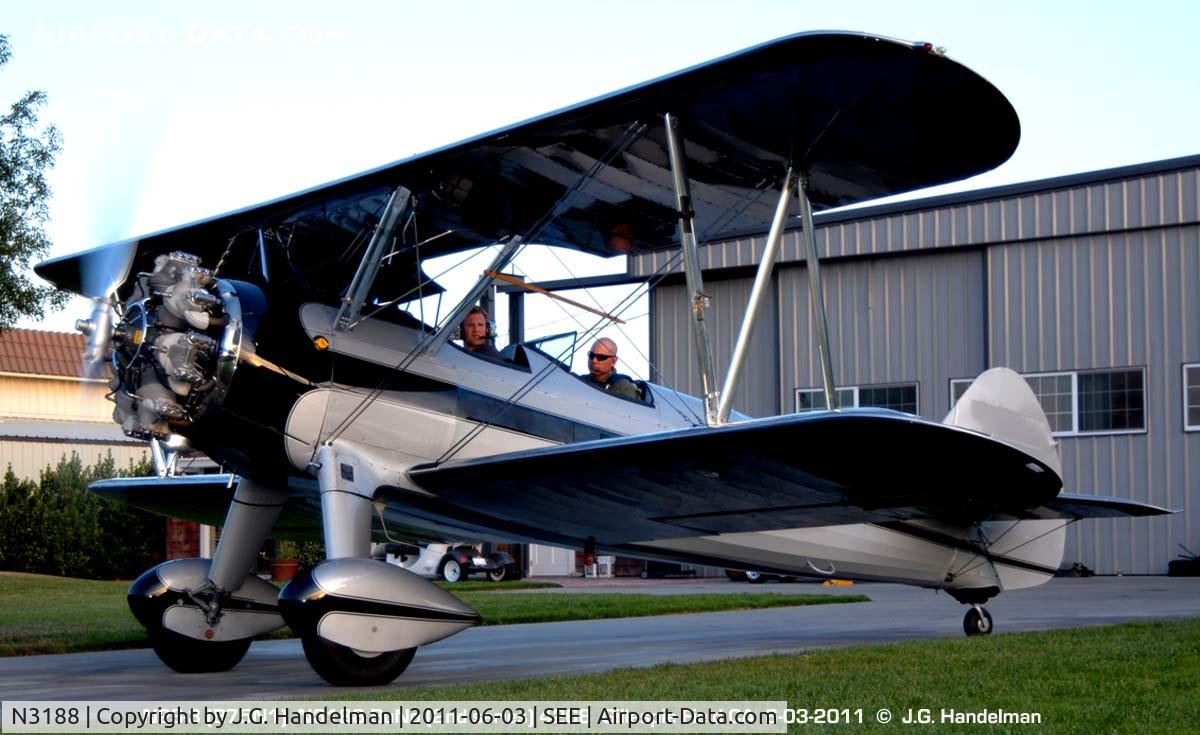 N3188, 1945 Boeing B75N1 C/N 75-2599, ex-Navy N2S-3