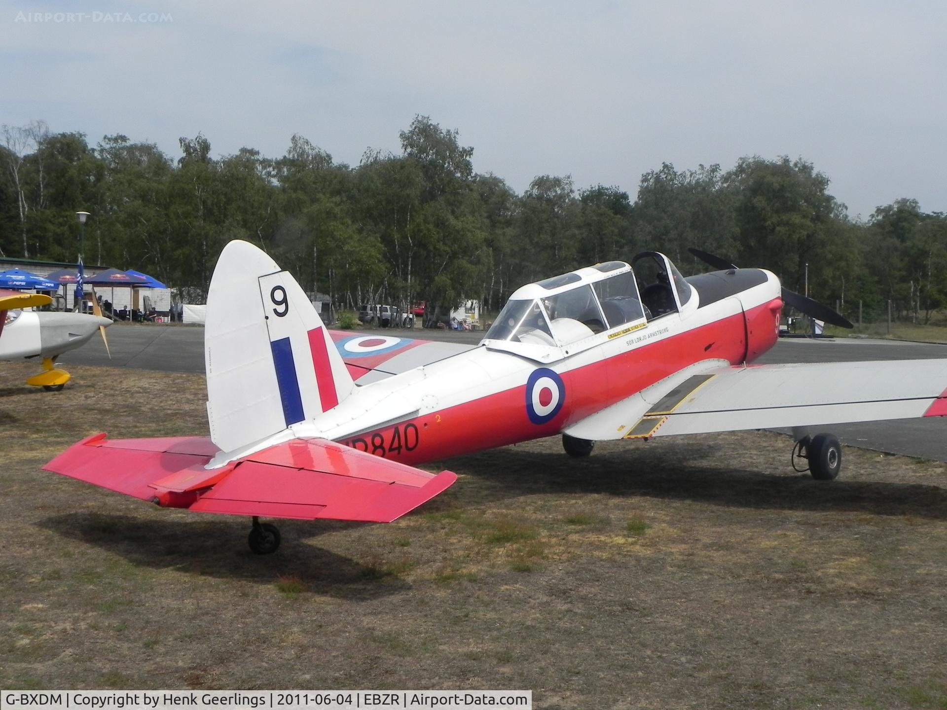 G-BXDM, 1952 De Havilland DHC-1 Chipmunk T.10 C/N C1/0723, Chipmeet 2011