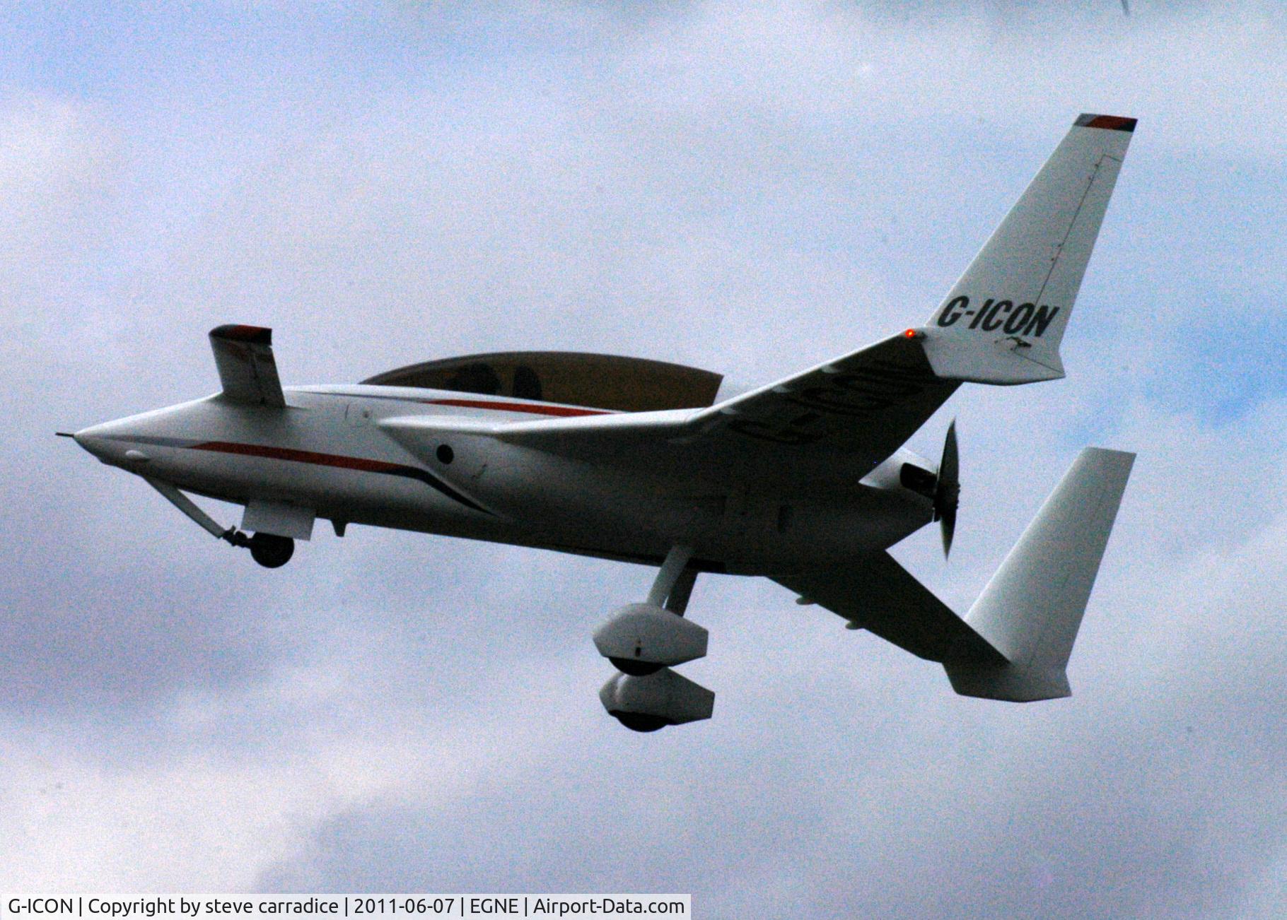 G-ICON, 2000 Rutan Long-EZ C/N PFA 074A-11104, climb out, nose leg retracting, main wheels with spats runway 21 take off