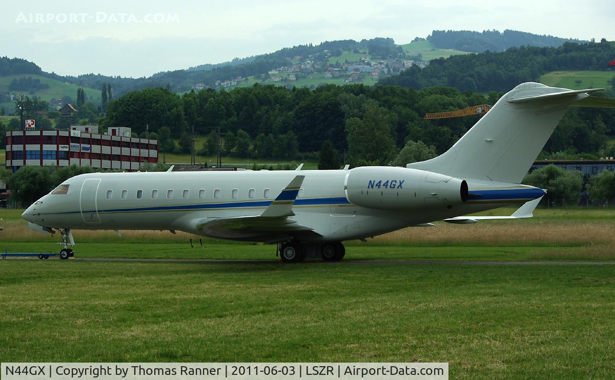 N44GX, 2004 Bombardier BD-700-1A10 Global Express C/N 9142, Bombardier BD-700