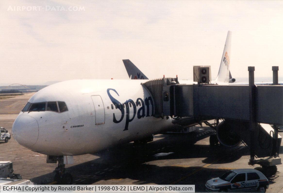 EC-FHA, 1991 Boeing 767-3Y0/ER C/N 25000, Barajas