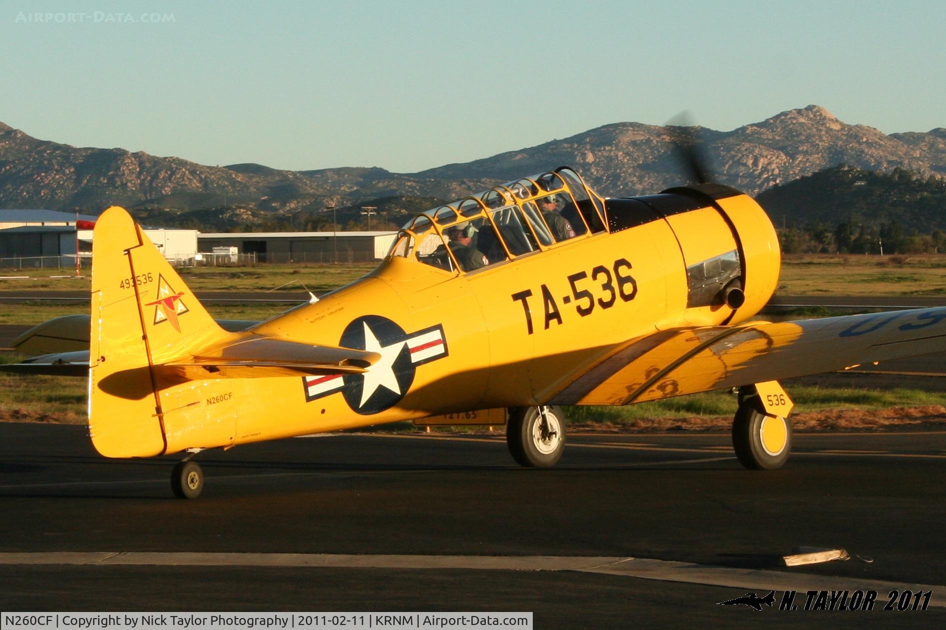 N260CF, 1941 North American T-6G Texan C/N 168-680, Taxiing out for a formation flight.
