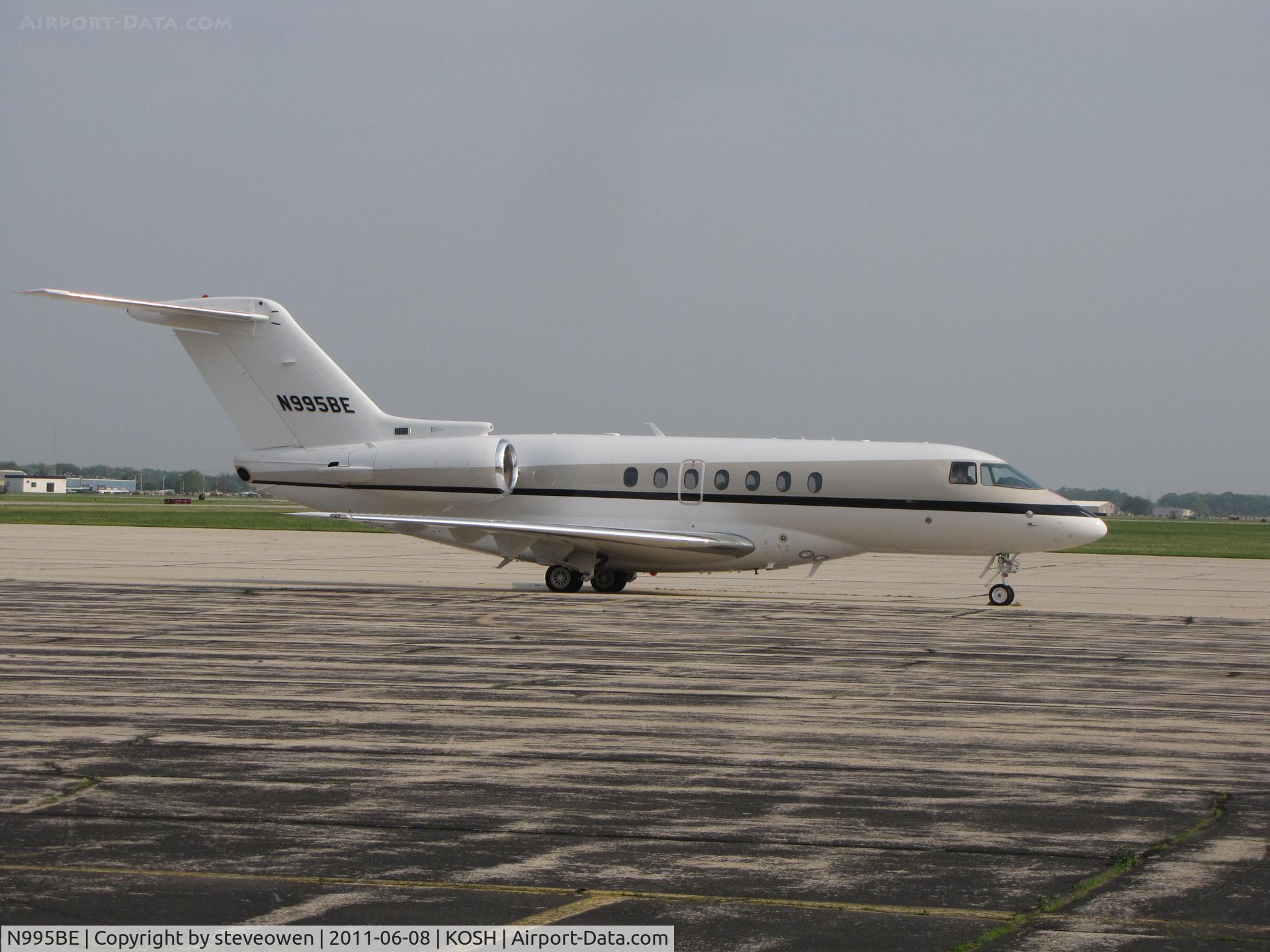 N995BE, 2009 Hawker Beechcraft 4000 C/N RC-24, Basler FBO Ramp