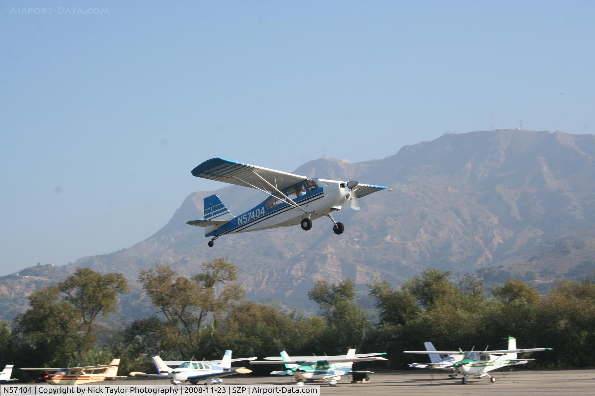 N57404, 1973 Bellanca 7ECA Citabria C/N 940-73, Taking off