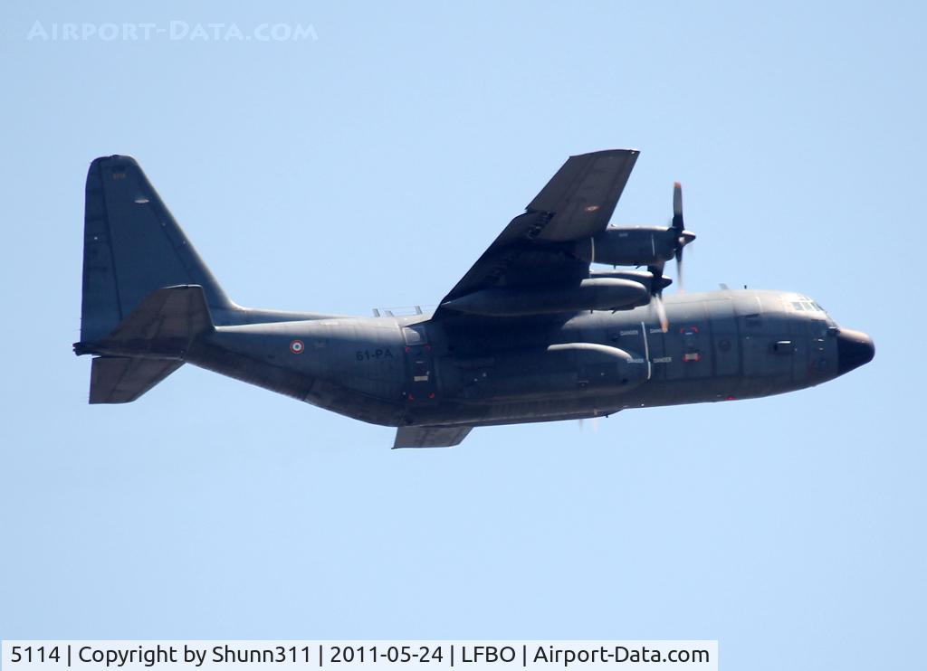 5114, 1987 Lockheed C-130H Hercules C/N 382-5114, Passing above Airbus factory after take off rwy 32R