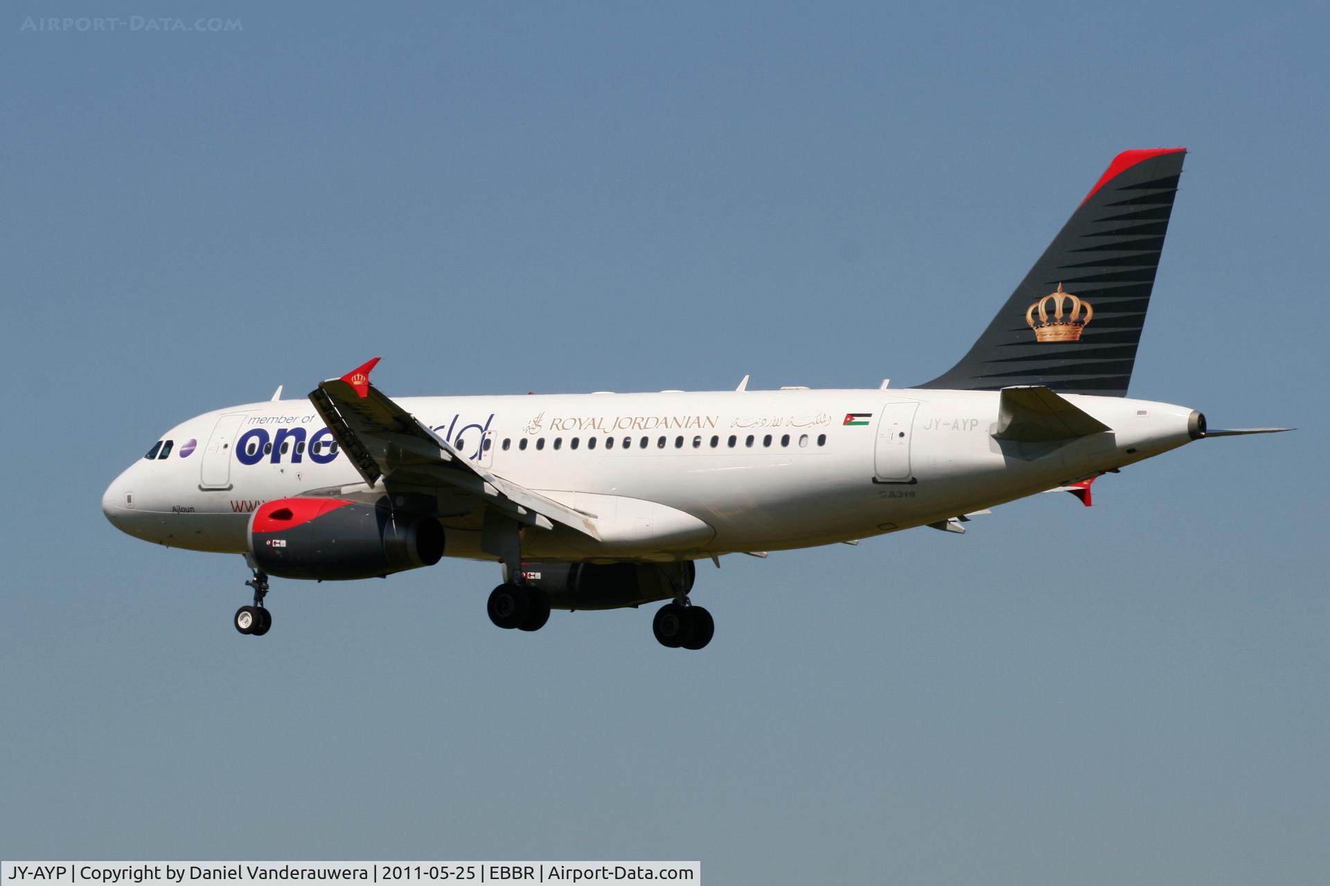 JY-AYP, 2009 Airbus A319-132 C/N 3832, Flight RJ105 is descending to RWY 25L