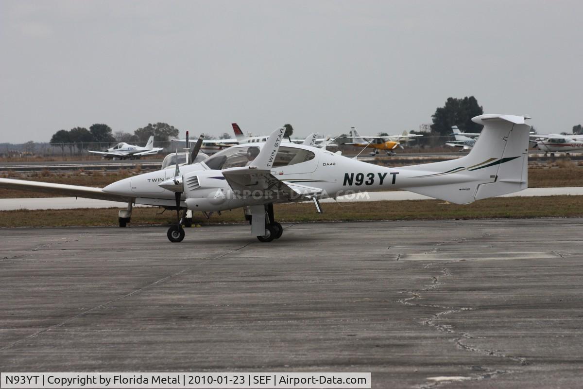 N93YT, 2007 Diamond DA-42 Twin Star C/N 42.AC093, Diamond DA42