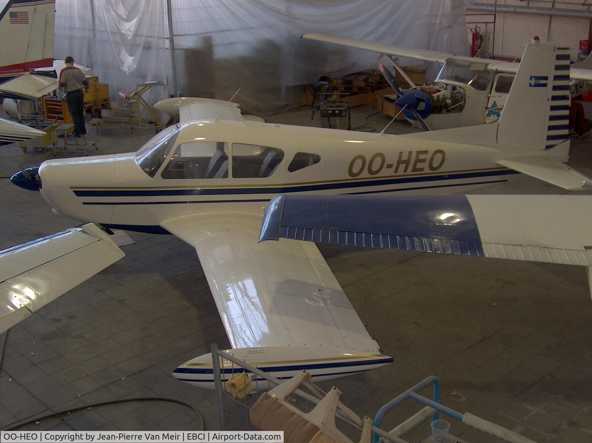 OO-HEO, 1972 SIAI-Marchetti S-205-22R C/N 4-231, converted to S208