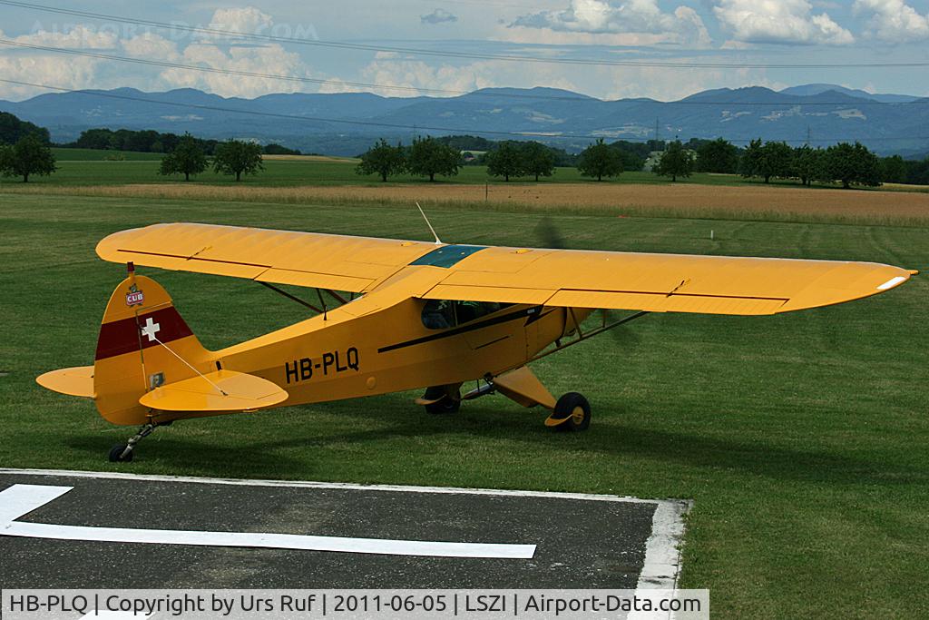 HB-PLQ, Piper PA-18-150 Super Cub C/N 1809112, short visit at Schupfart-Airfield
