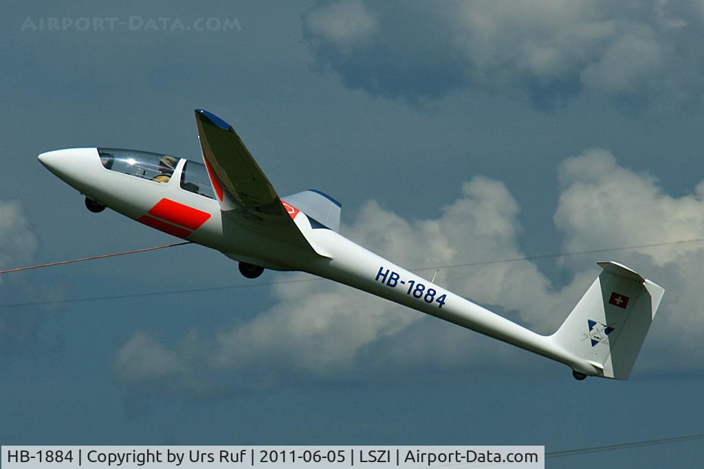HB-1884, 1986 Schleicher ASK-21 C/N 21311, short visit at Schupfart-Airfield