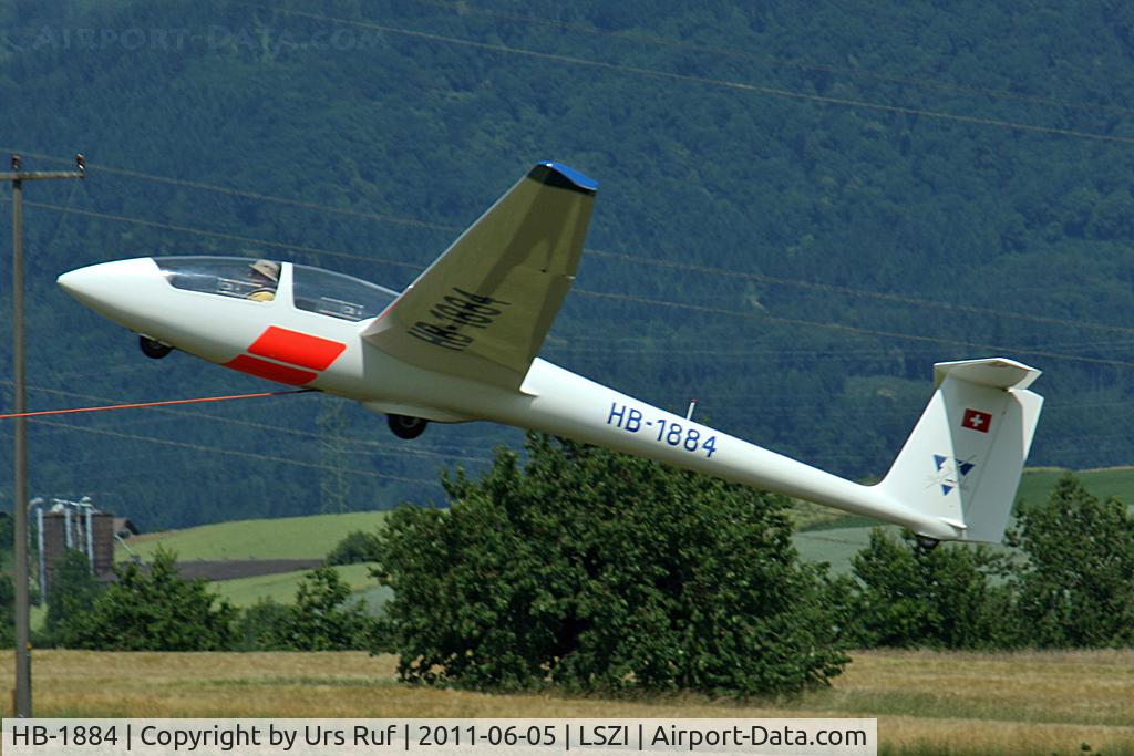 HB-1884, 1986 Schleicher ASK-21 C/N 21311, short visit at Schupfart-Airfield