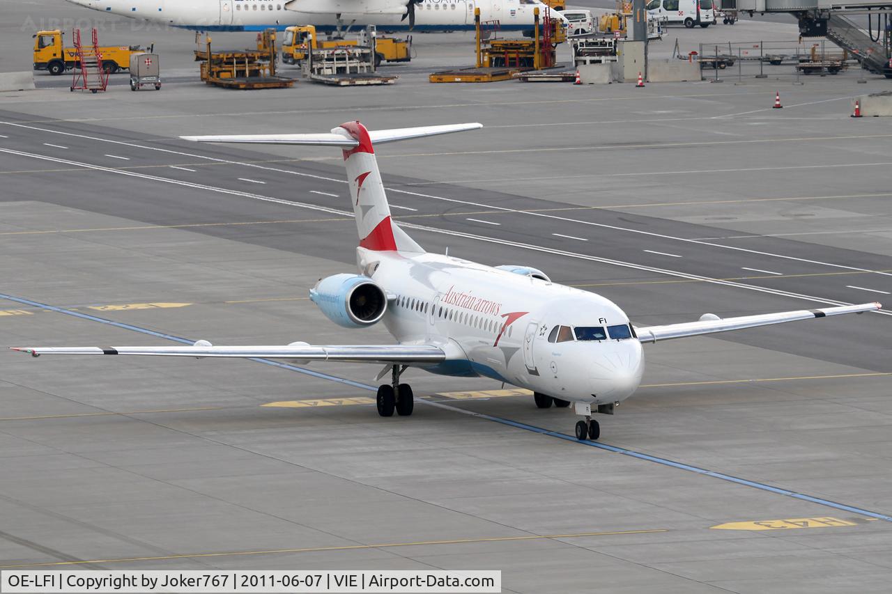 OE-LFI, 1995 Fokker 70 (F-28-0070) C/N 11529, Austrian arrows