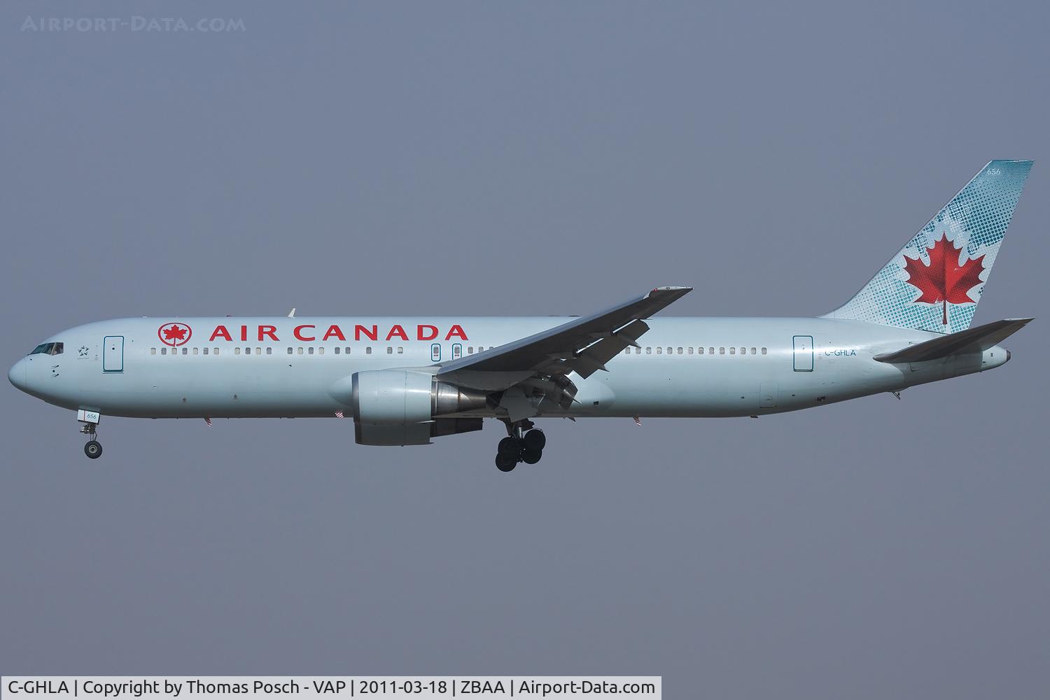 C-GHLA, 1992 Boeing 767-35H C/N 26387, Air Canada