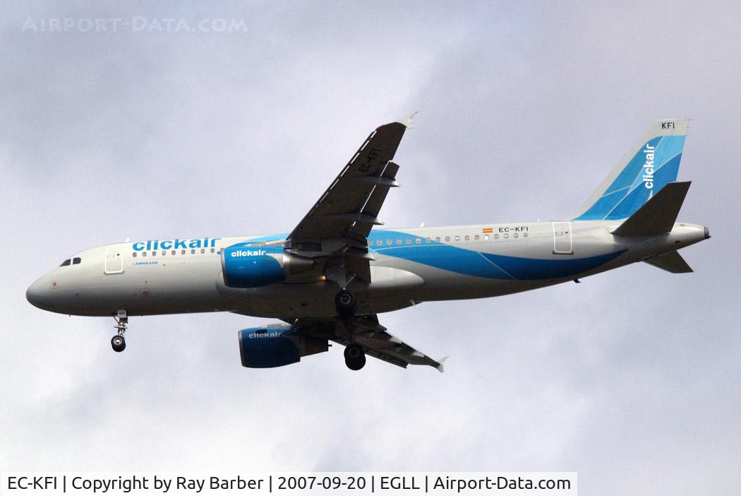 EC-KFI, 2007 Airbus A320-216 C/N 3174, Airbus A320-216 [3174] Clickair Home~G 20/09/2007