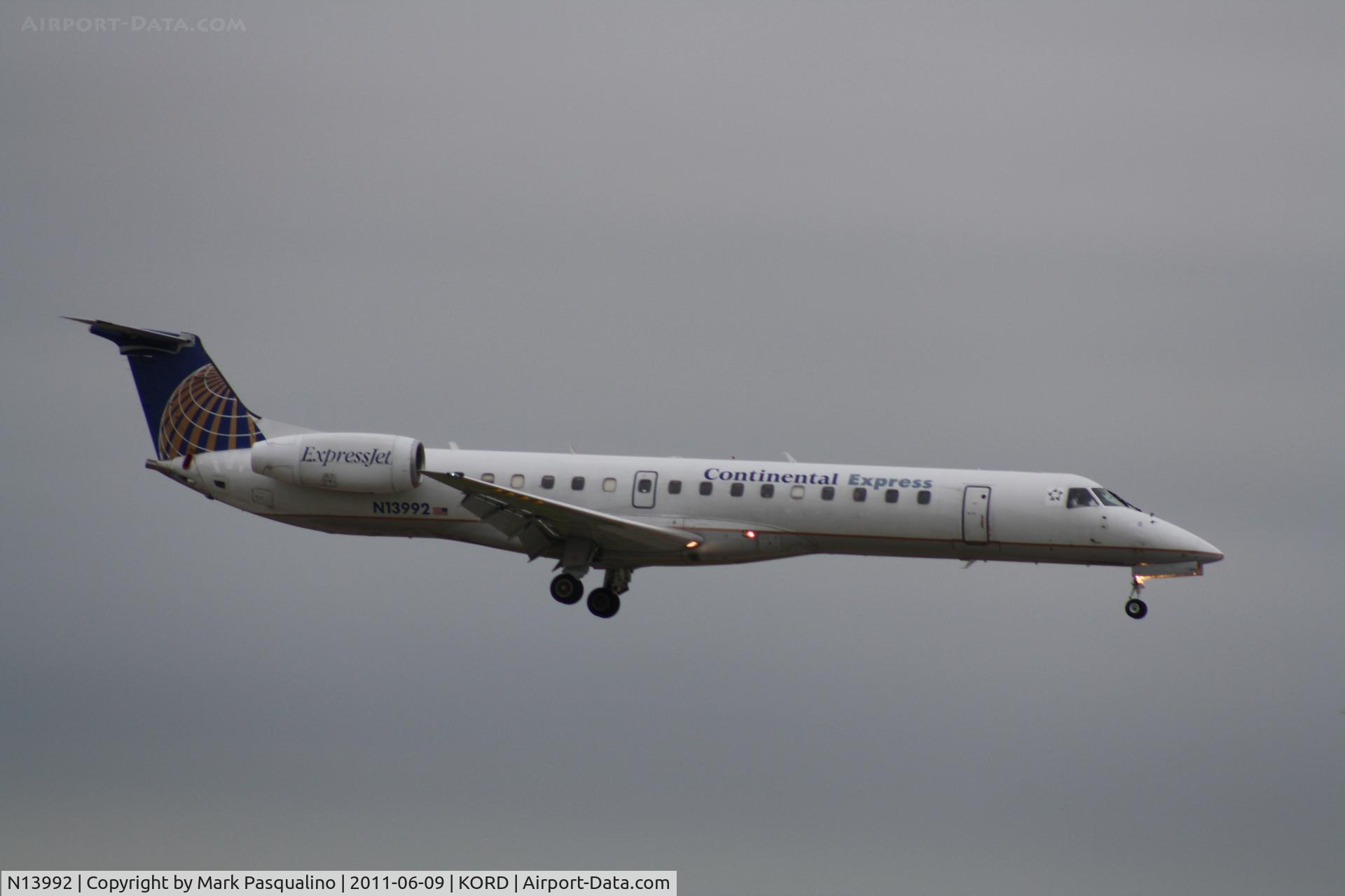 N13992, 2000 Embraer EMB-145LR C/N 145284, EMB-145LR