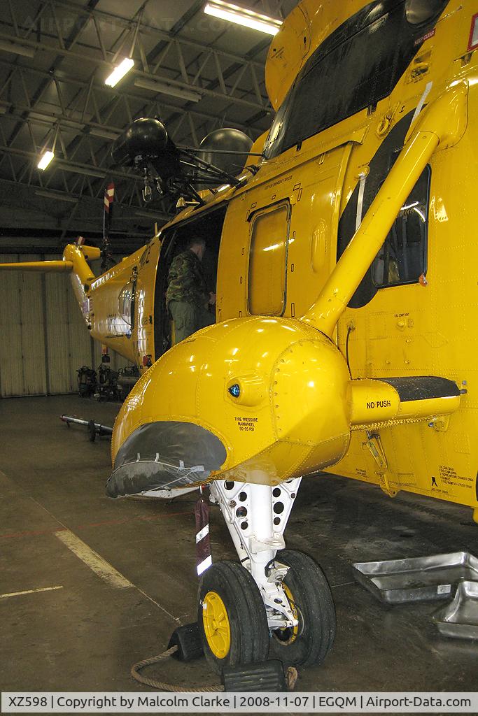 XZ598, 1978 Westland Sea King HAR.3 C/N WA864, Westland Sea King HAR3 at RAF Boulmer in November 2008.