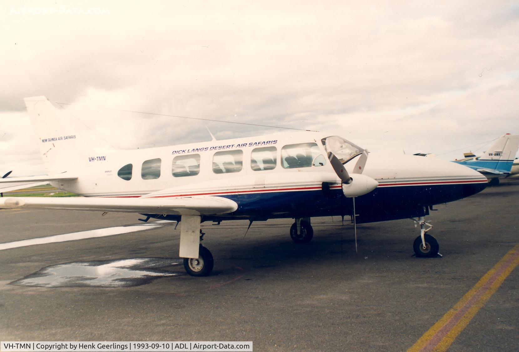 VH-TMN, Piper PA-34-350 Navajo Chieftain C/N 31-7852065, Dick Langs Desert Air Safaris - Adelaide