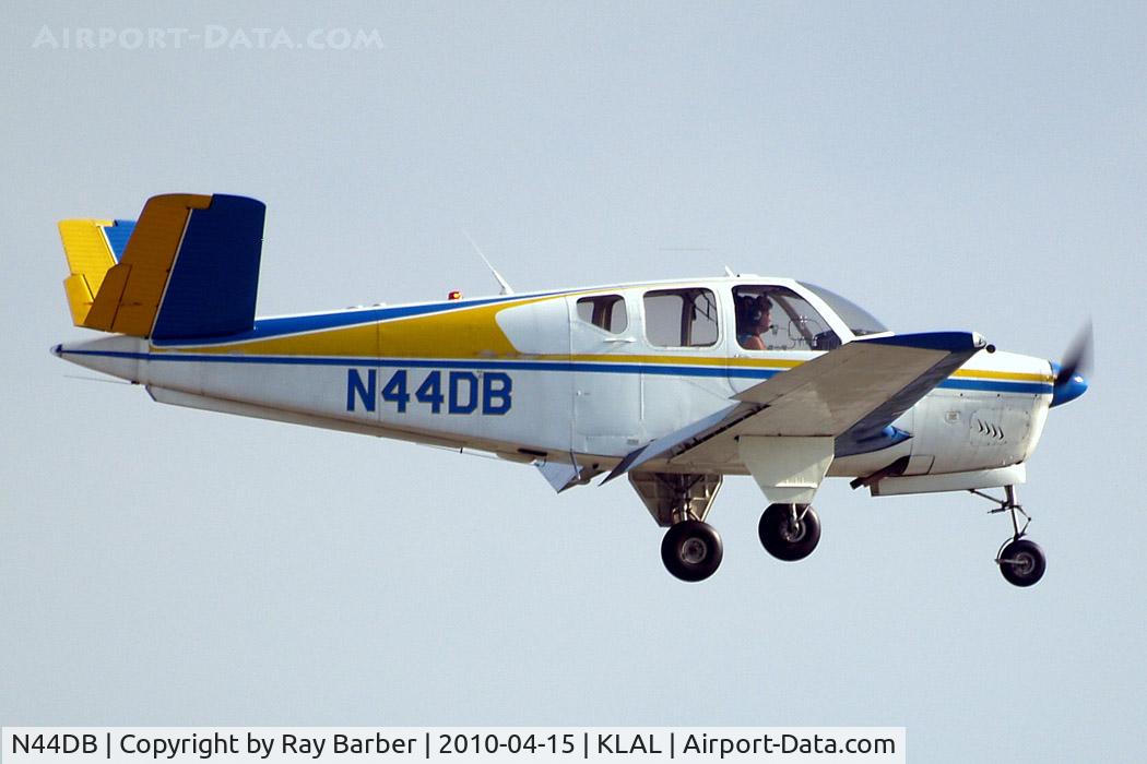 N44DB, 1959 Beech K35 Bonanza C/N D-6074, Beech K35 Bonanza [D-6074] Lakeland-Linder~N 15/04/2010