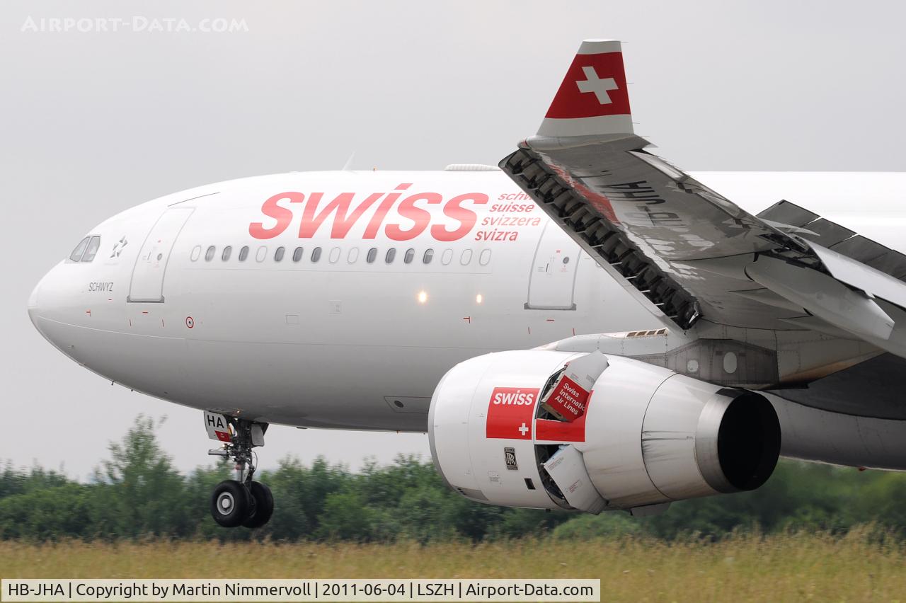 HB-JHA, 2009 Airbus A330-343 C/N 1000, Swiss