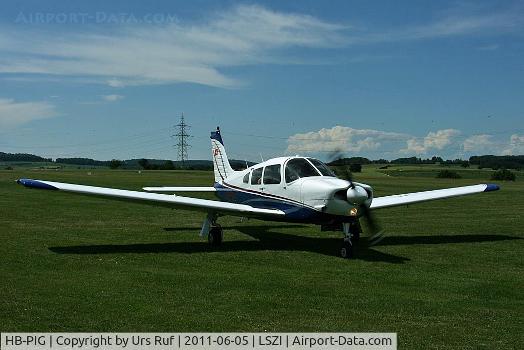 HB-PIG, 1978 Piper PA-28R-201 Cherokee Arrow III C/N 28R-7837261, short visit at Schupfart-Airfield