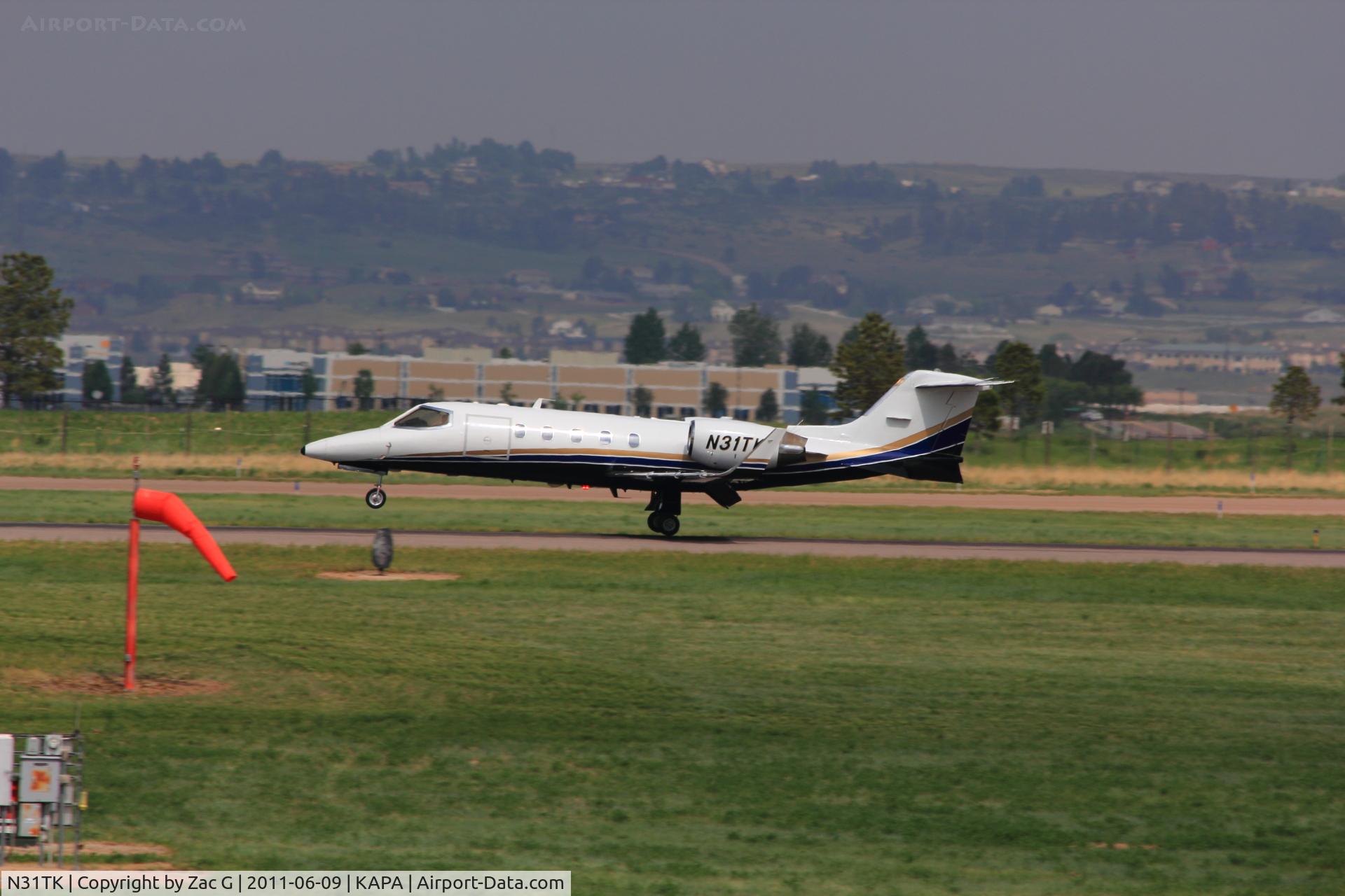 N31TK, 1992 Learjet Inc 31A C/N 059, Landing 35R.